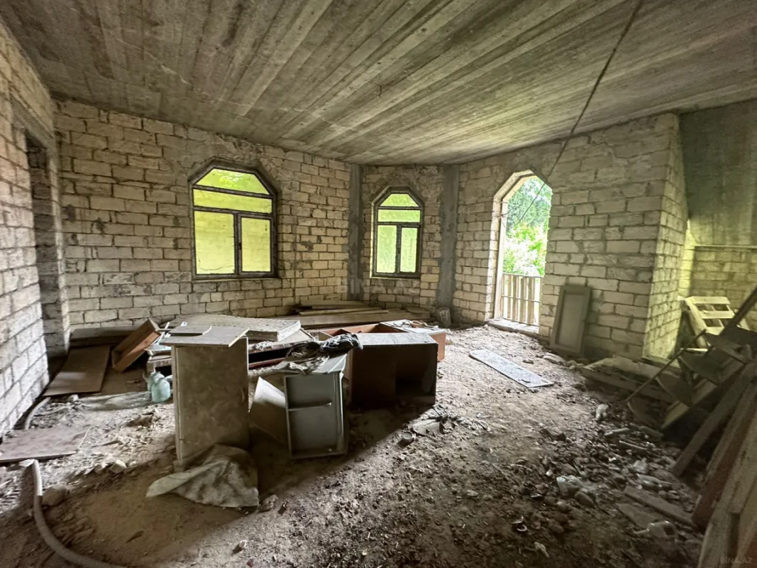 Satılır obyekt 1200 m²