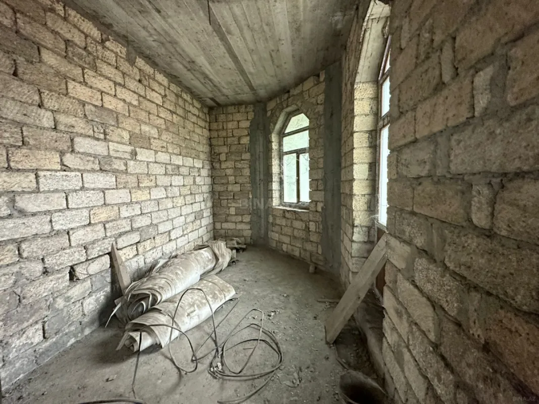 Satılır obyekt 1200 m²