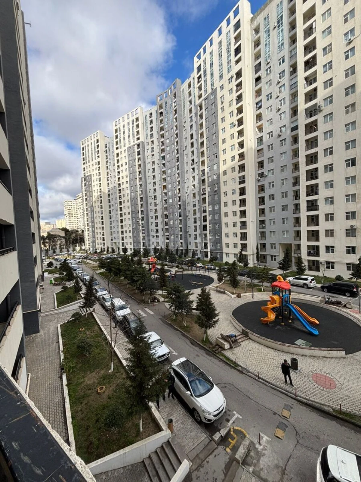 Satılır 1 otaqlı mənzil 47 m²