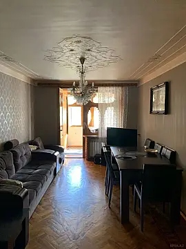 Kirayə verilir 3 otaqlı mənzil 70 m² — Bakı 3 otaq 70.00 m²
