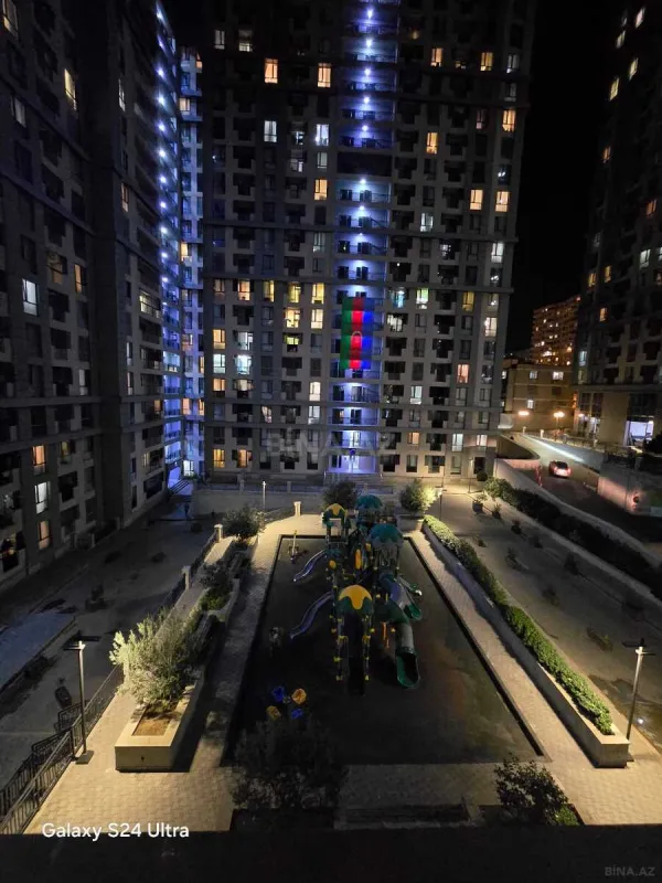 Satılır 2 otaqlı mənzil 53 m²