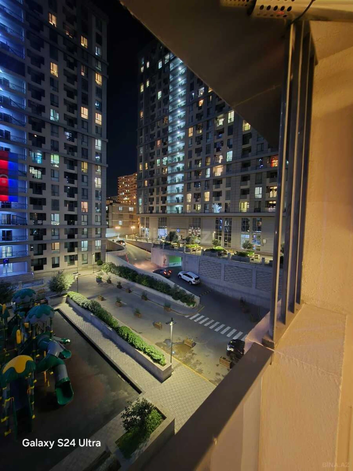 Satılır 2 otaqlı mənzil 53 m²