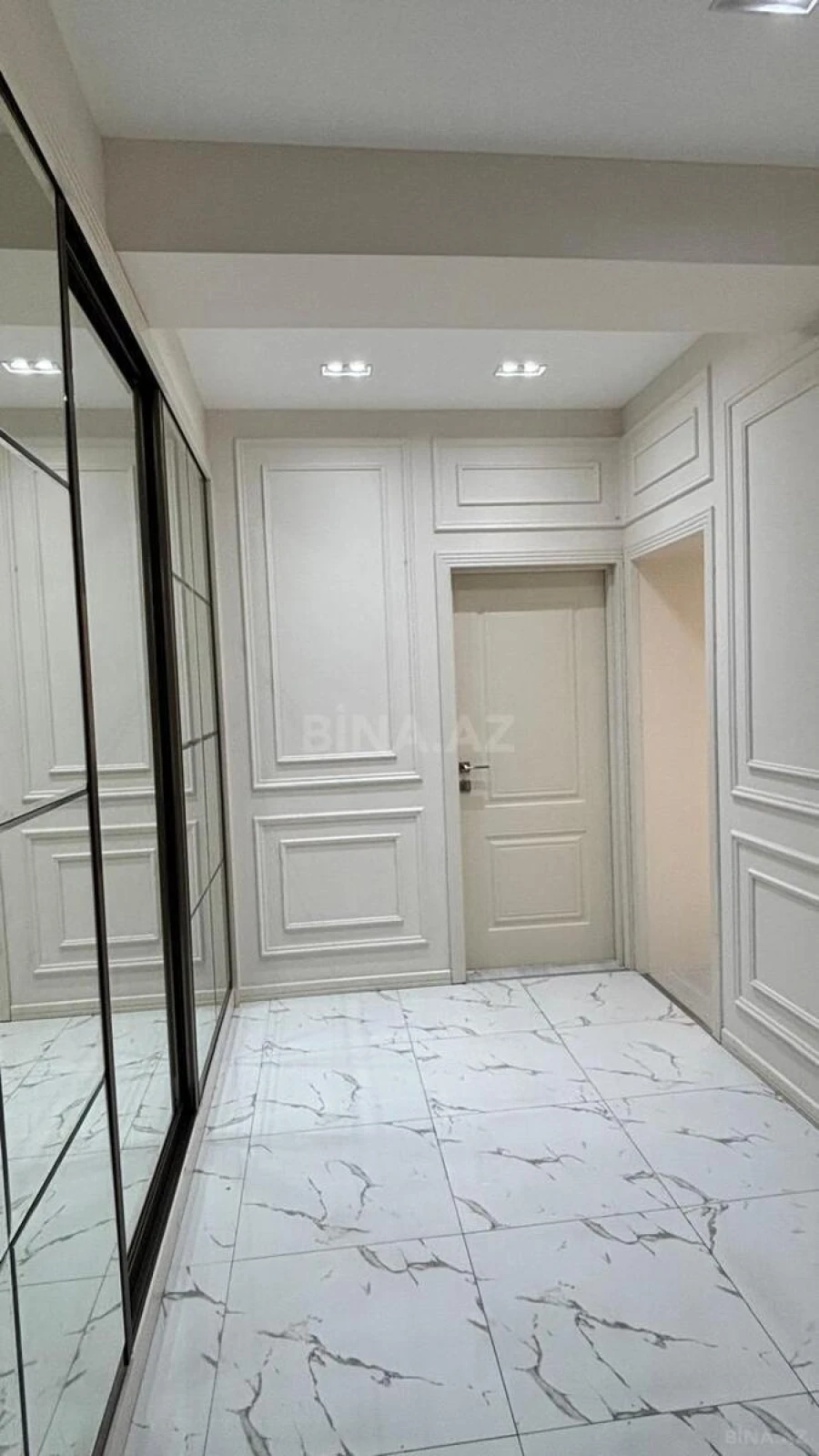 Satılır 2 otaqlı mənzil 53 m²