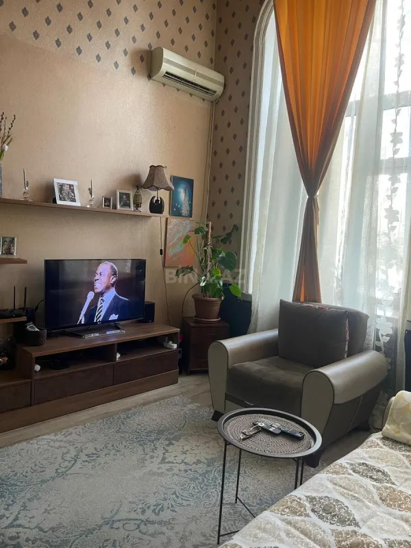 Satılır 3 otaqlı mənzil 70 m²