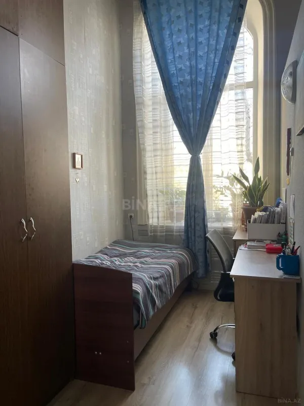 Satılır 3 otaqlı mənzil 70 m²