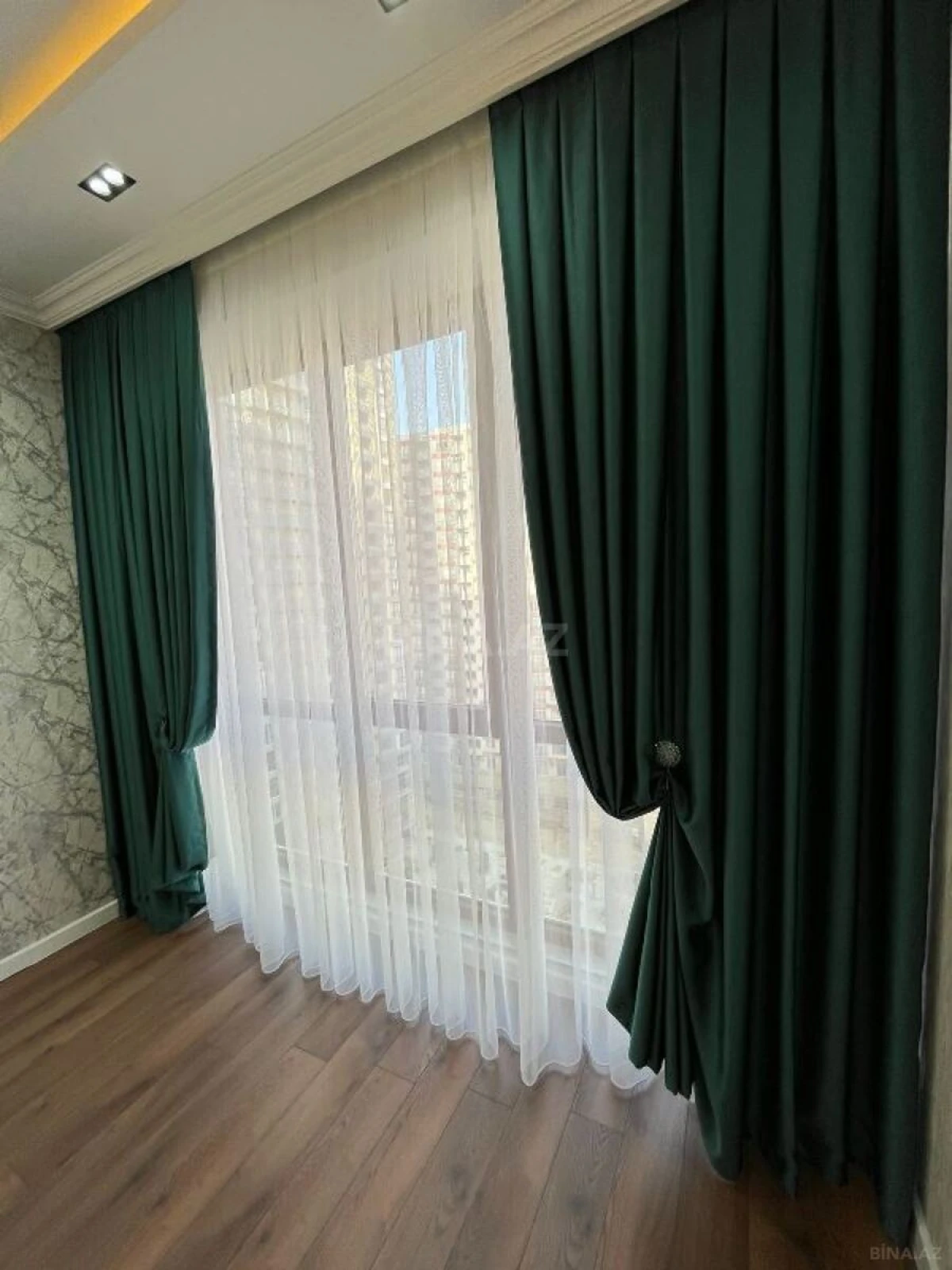 Satılır 2 otaqlı mənzil 55 m²