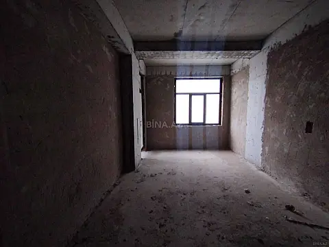 Satılır 3 otaqlı mənzil 134 m²
