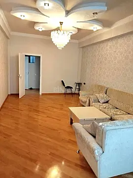 Kirayə verilir 3 otaqlı mənzil 120 m²