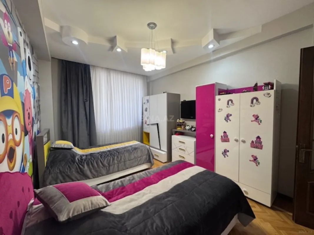 Satılır 3 otaqlı mənzil 120 m²