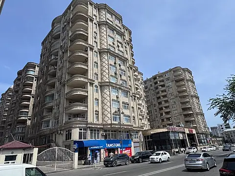 Satılır 3 otaqlı mənzil 120 m² — Bakı, Nərimanov 3 otaq 120.00 m²