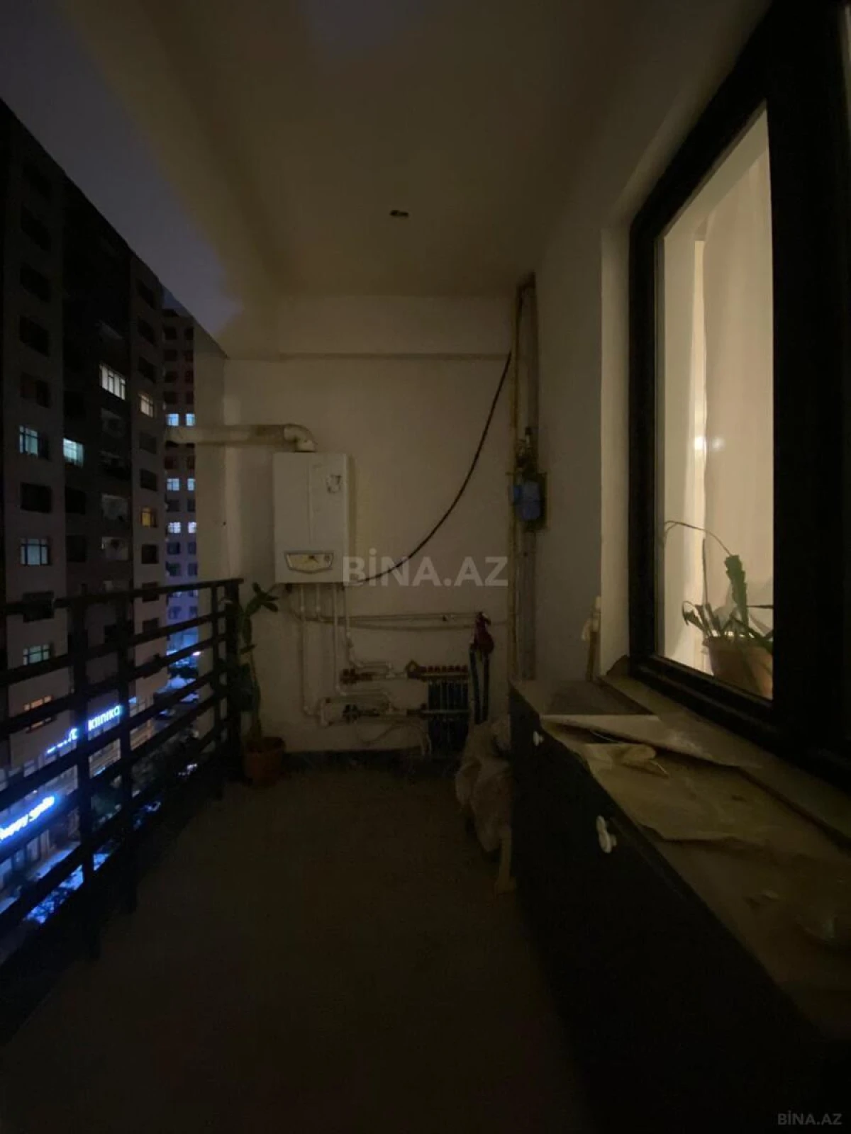 Satılır 3 otaqlı mənzil 110 m²