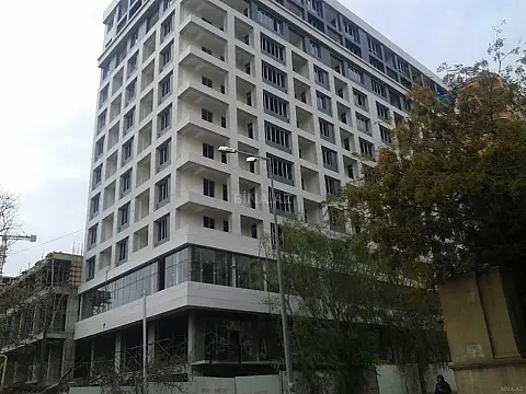 Satılır 3 otaqlı mənzil 110 m² — Bakı 3 otaq 110.00 m²