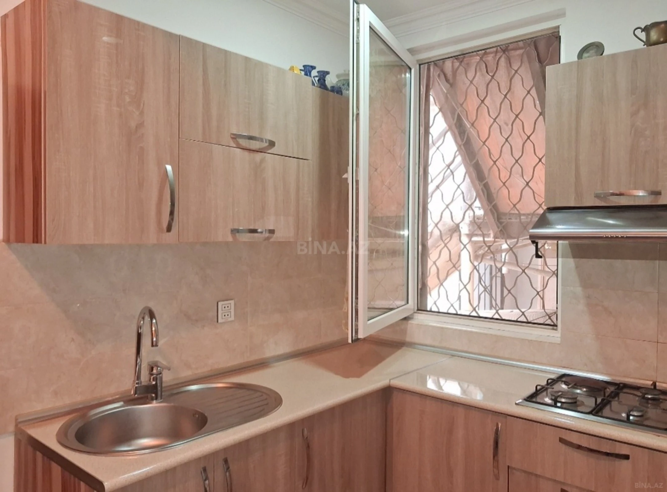 Satılır 1 otaqlı mənzil 37 m²