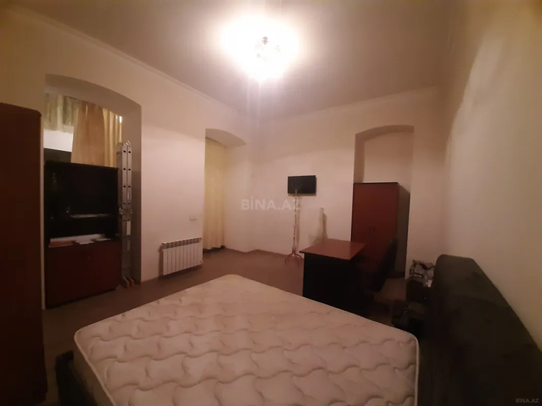 Satılır 1 otaqlı mənzil 37 m²