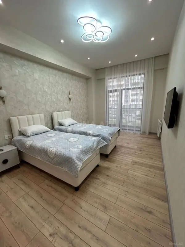 Kirayə verilir 3 otaqlı mənzil 100 m²