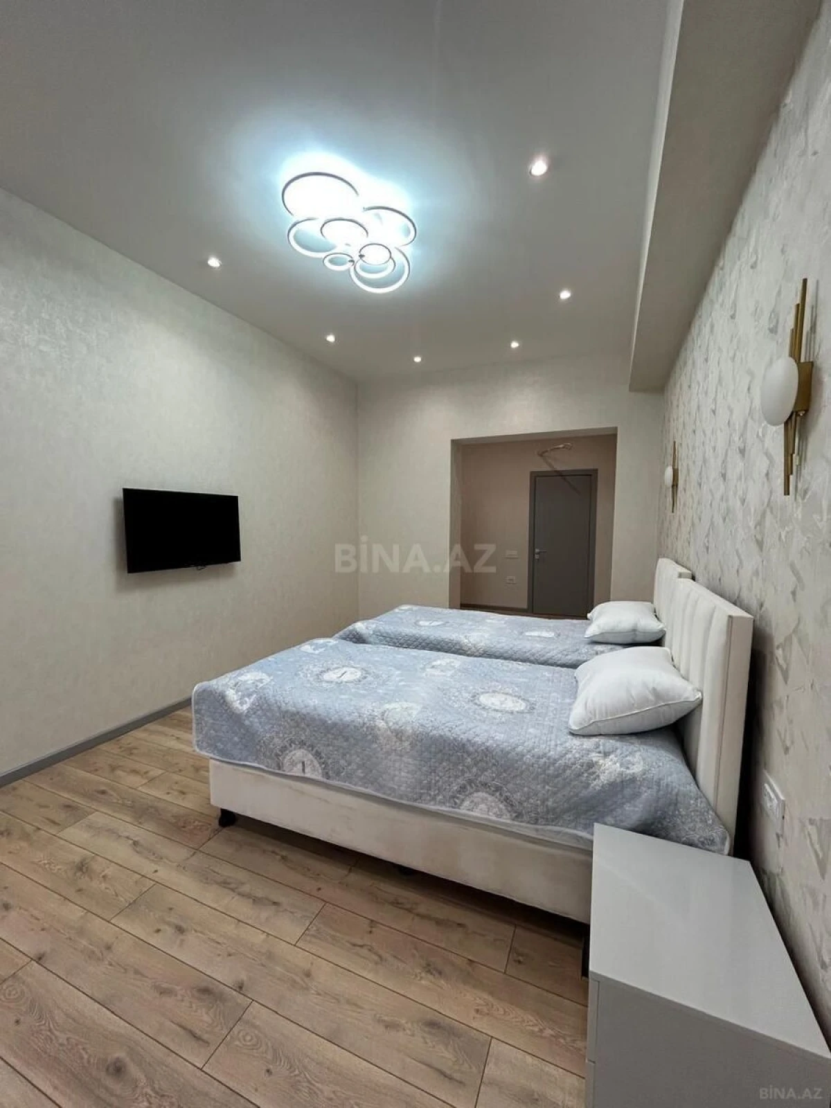 Kirayə verilir 3 otaqlı mənzil 100 m²