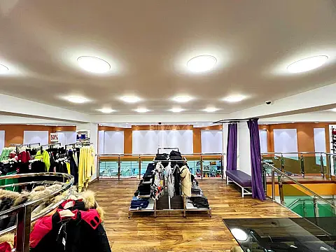 Kirayə verilir obyekt 390 m²