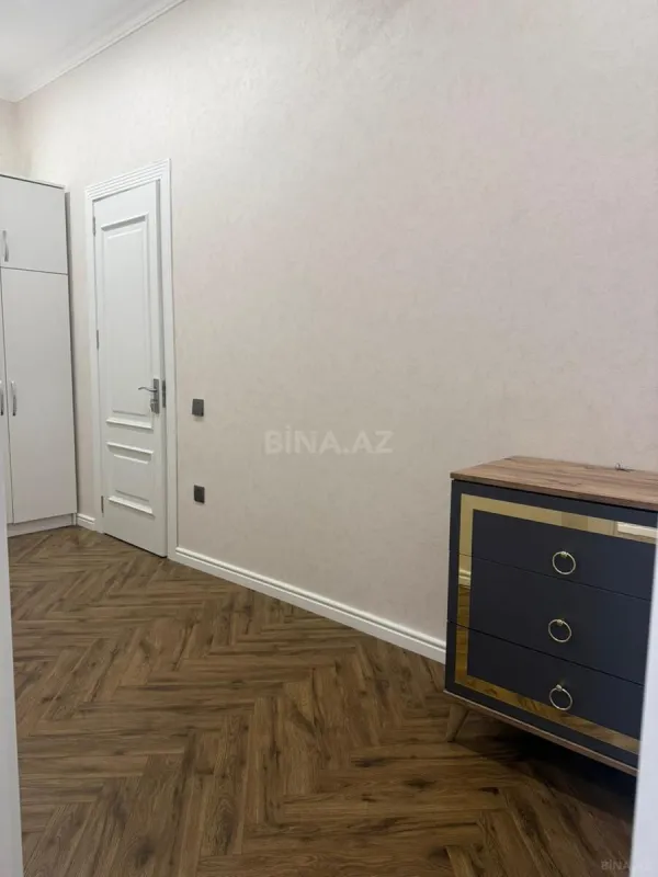 Kirayə verilir 5 otaqlı ofis 220 m²