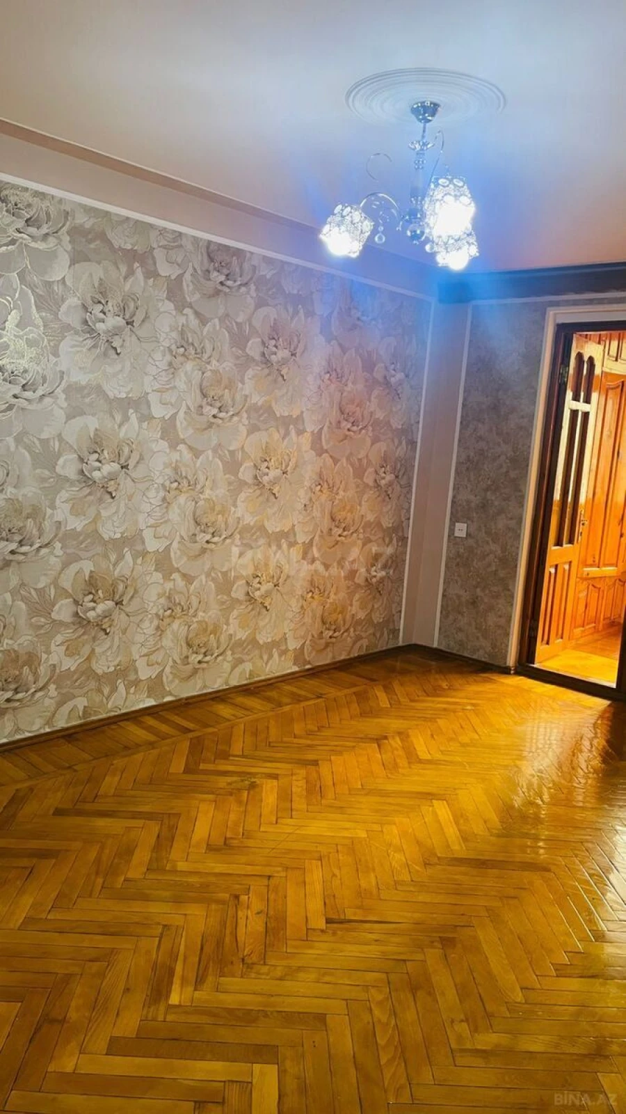 Kirayə verilir 2 otaqlı mənzil 45 m²