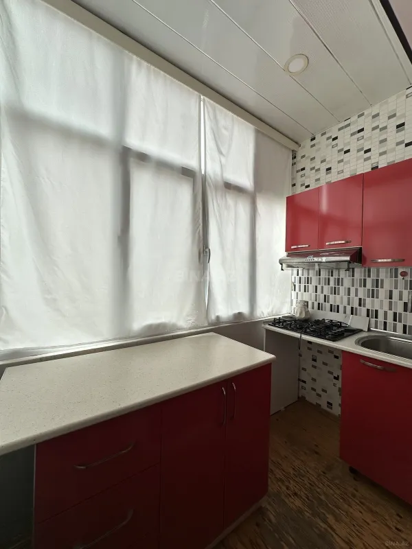 Satılır 2 otaqlı mənzil 53 m²
