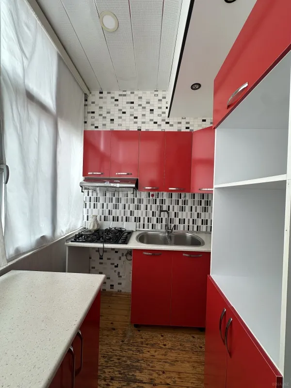 Satılır 2 otaqlı mənzil 53 m²