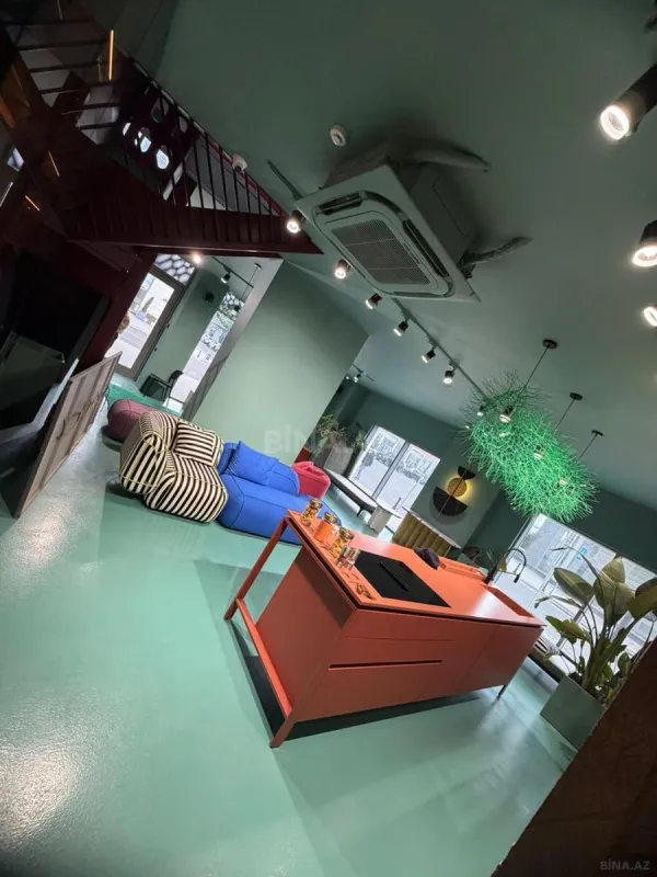 Kirayə verilir obyekt 150 m²