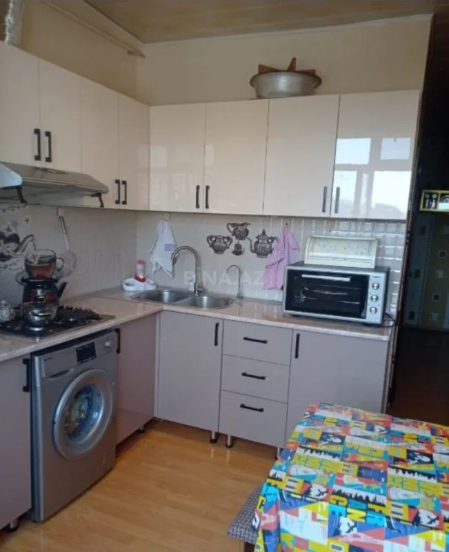 Satılır 3 otaqlı mənzil 85 m²