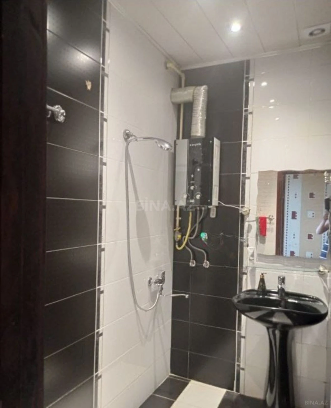 Satılır 3 otaqlı mənzil 85 m²