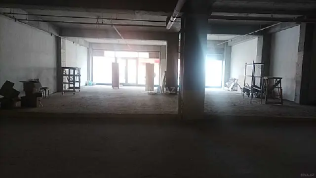 Kirayə verilir obyekt 317 m²
