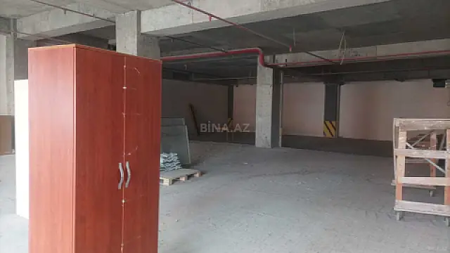 Kirayə verilir obyekt 317 m²