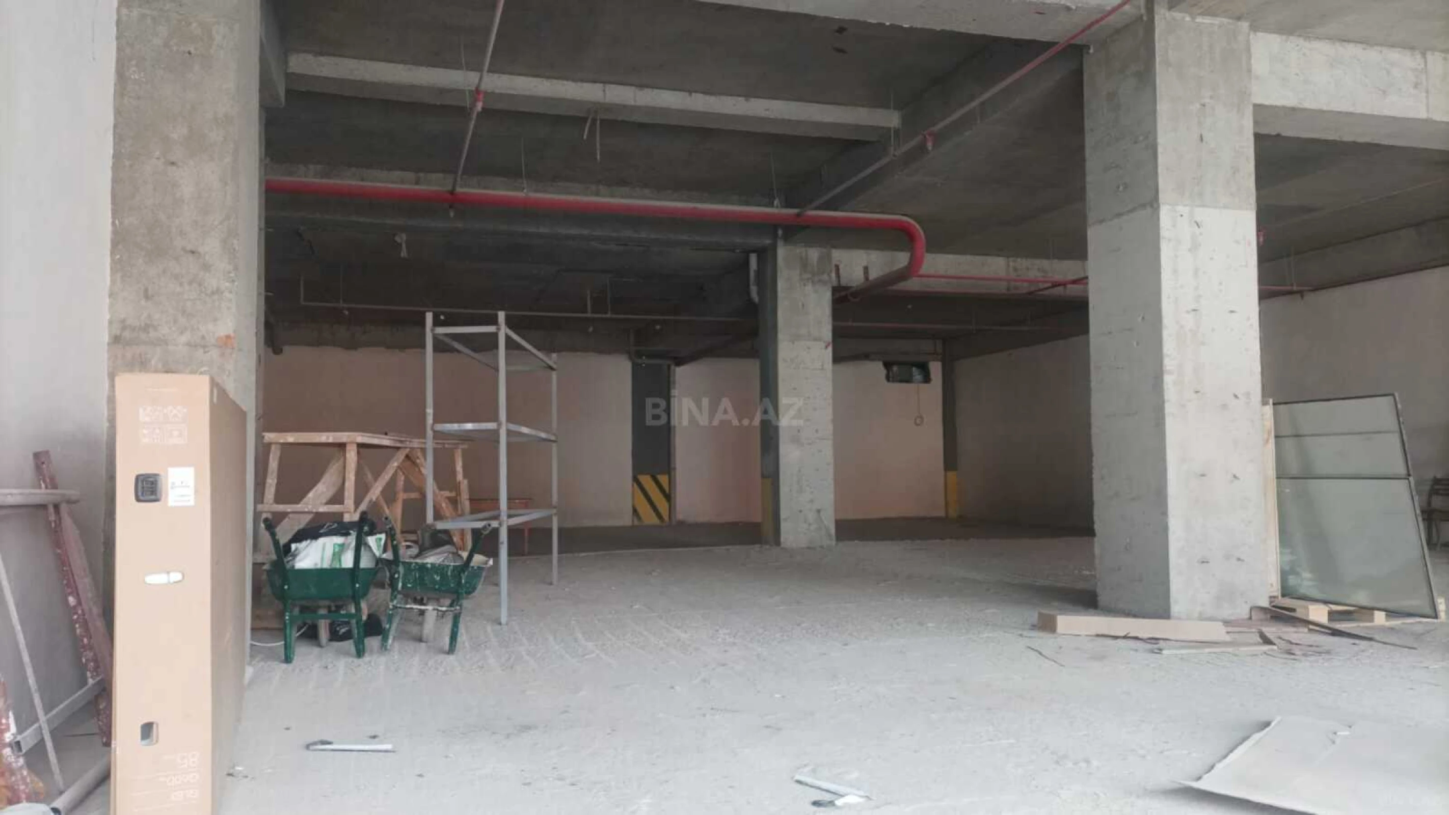 Kirayə verilir obyekt 317 m²