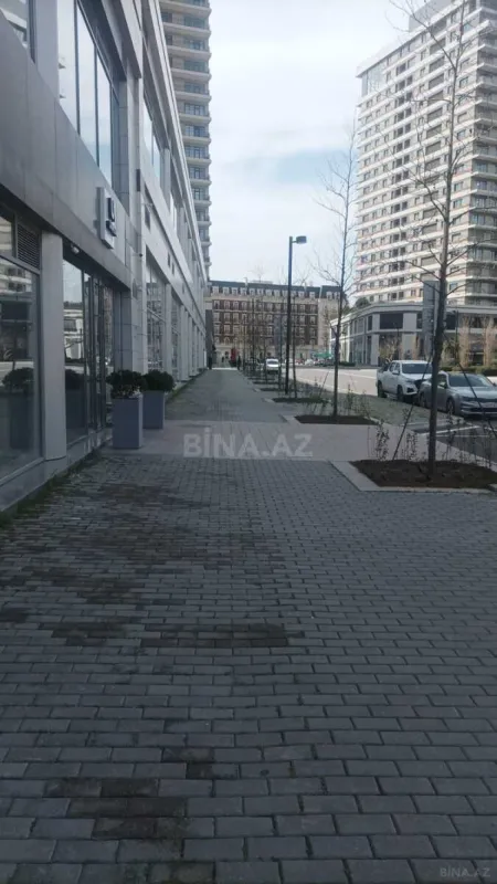 Kirayə verilir obyekt 317 m²