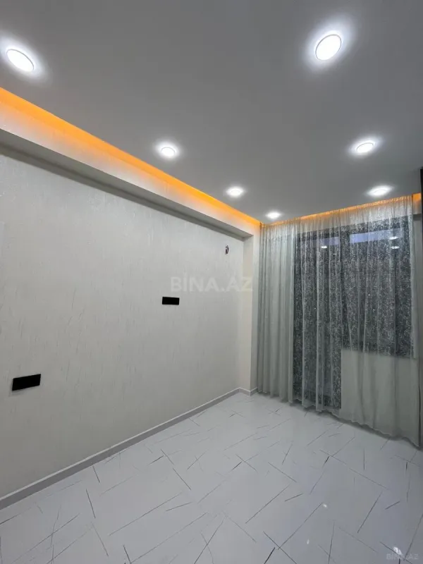 Satılır 3 otaqlı mənzil 93 m²