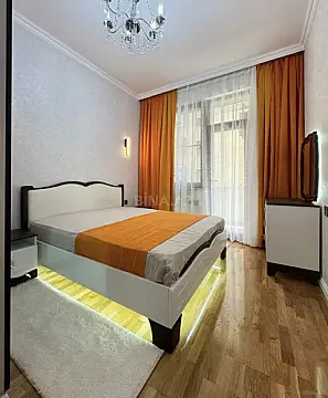 Satılır 2 otaqlı mənzil 51 m²