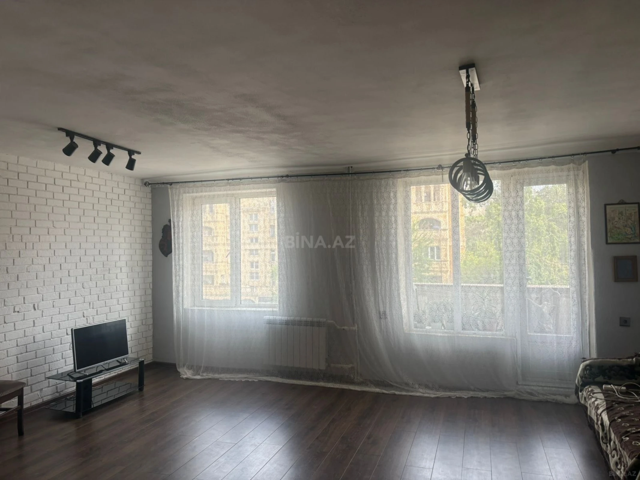 Satılır 3 otaqlı mənzil 52 m²