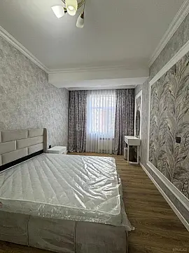 Satılır 2 otaqlı mənzil 75 m²
