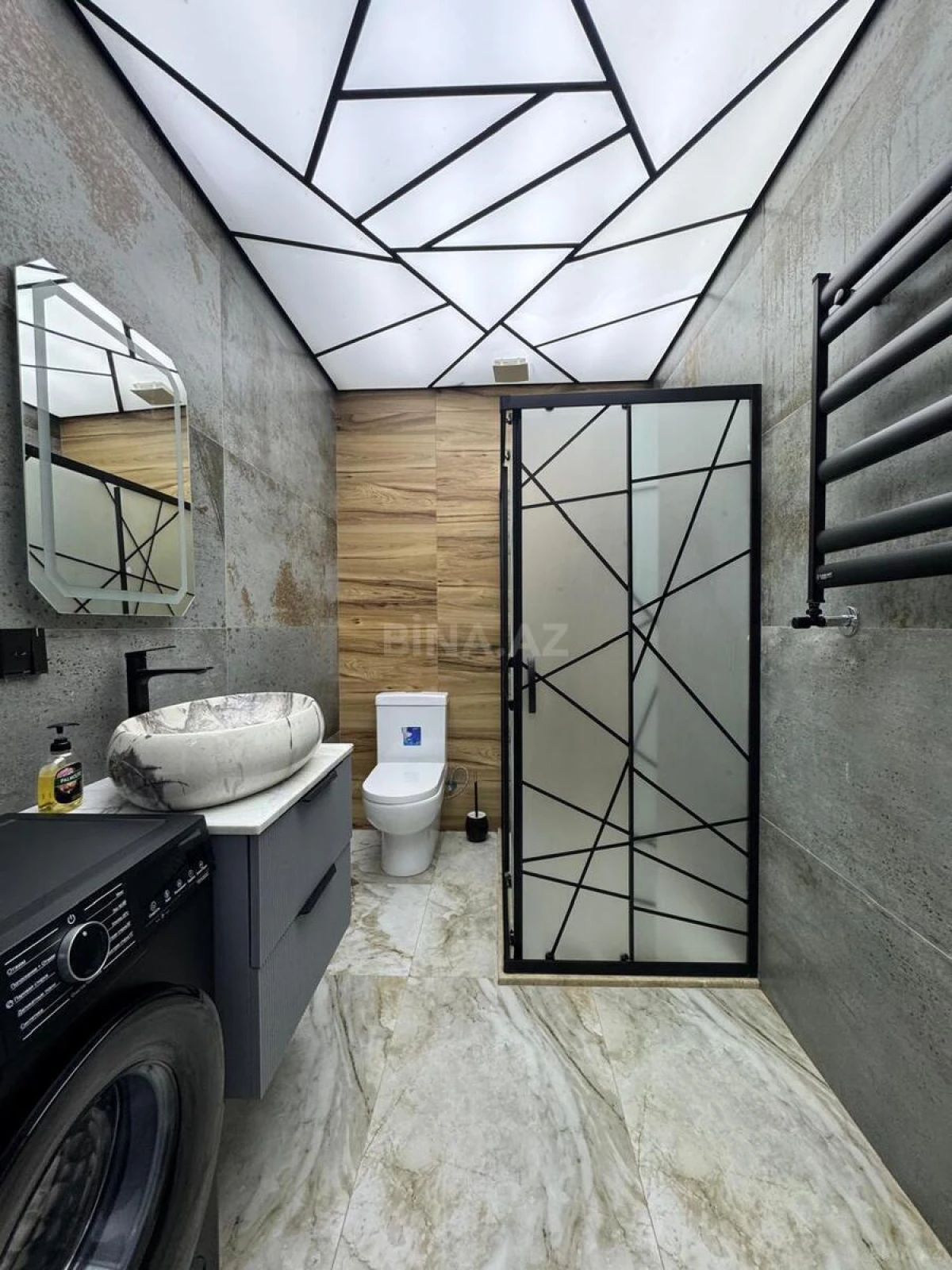 Satılır 2 otaqlı mənzil 75 m²