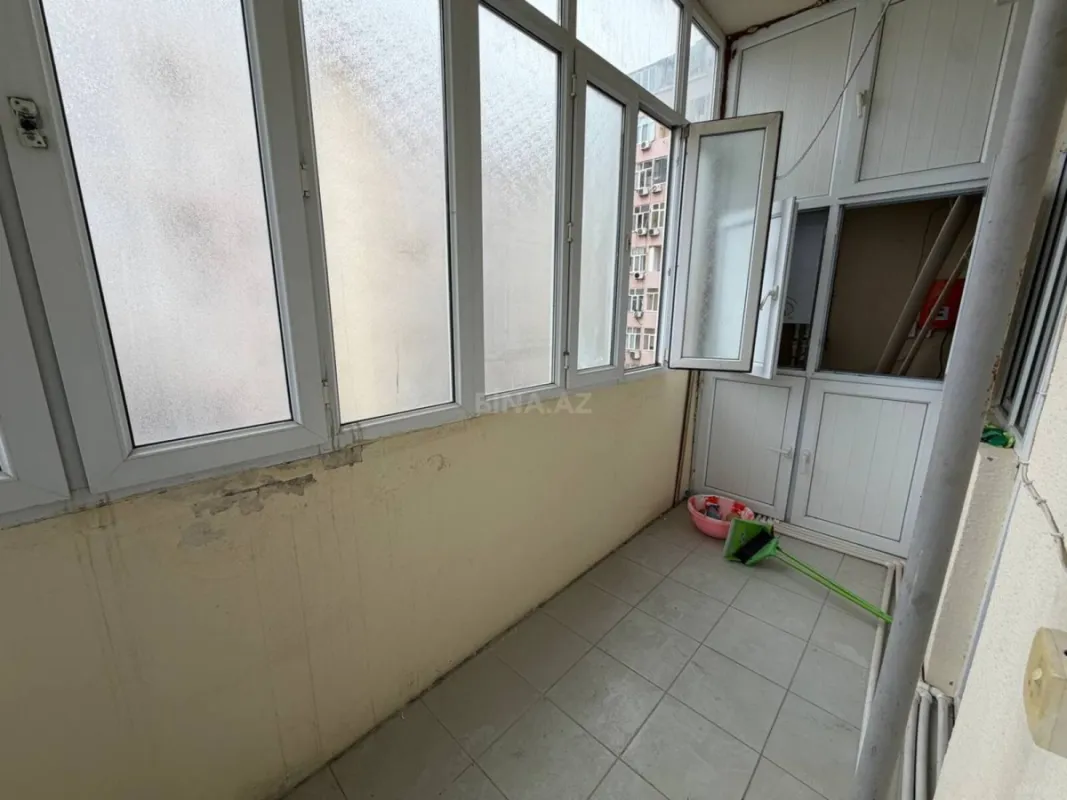 Satılır 3 otaqlı mənzil 113 m²
