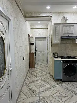 Kirayə verilir 2 otaqlı mənzil 67 m²