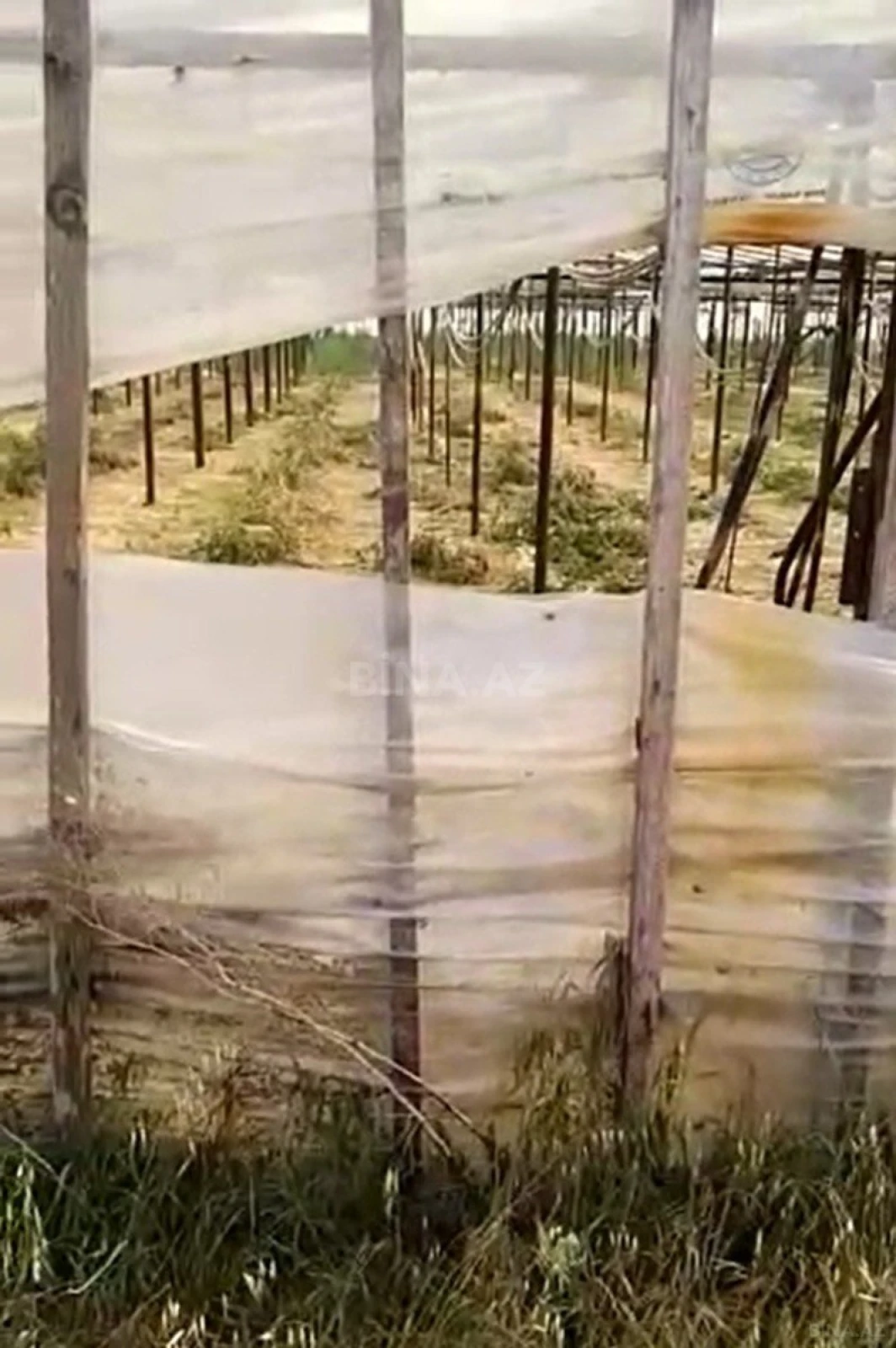 Satılır torpaq sahəsi 700 m²