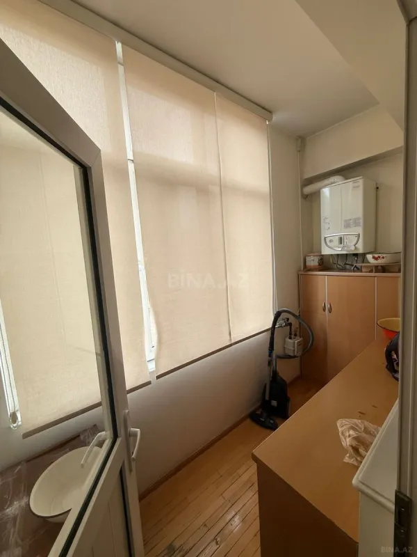 Satılır 3 otaqlı mənzil 127 m²