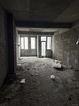 Satılır 2 otaqlı mənzil 62 m²