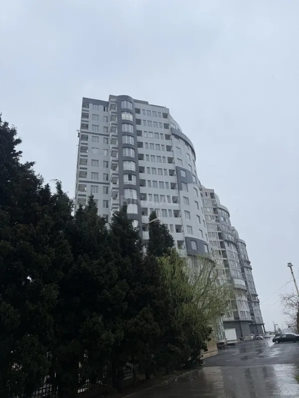 Satılır 2 otaqlı mənzil 62 m²