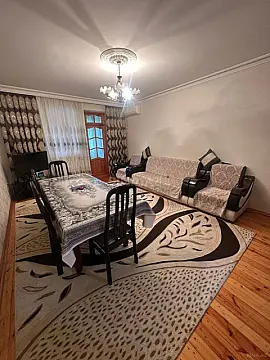 Satılır 3 otaqlı mənzil 83 m²