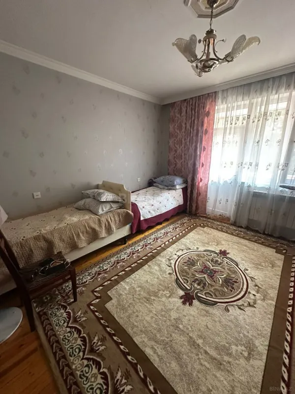 Satılır 3 otaqlı mənzil 83 m²