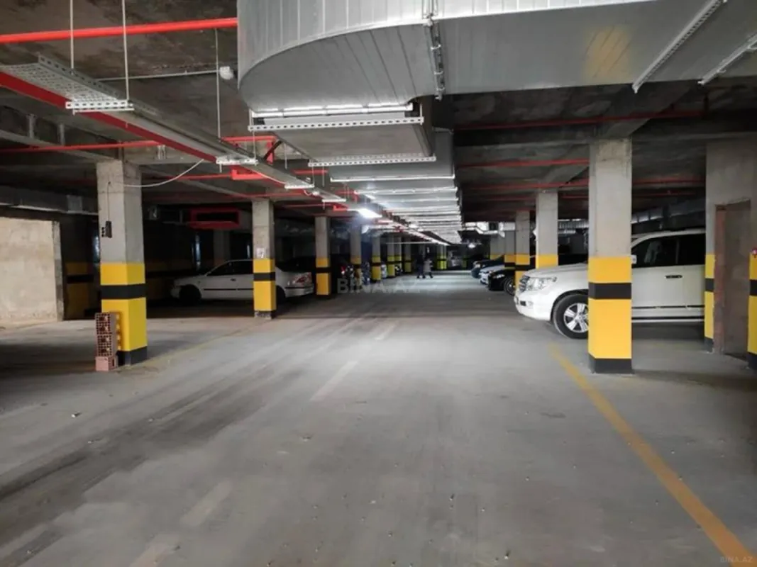 Satılır 3 otaqlı mənzil 112 m²