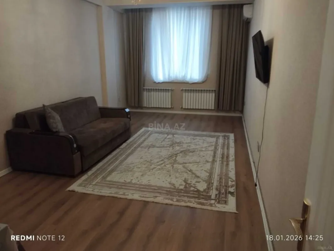 Kirayə verilir 2 otaqlı mənzil 70 m²