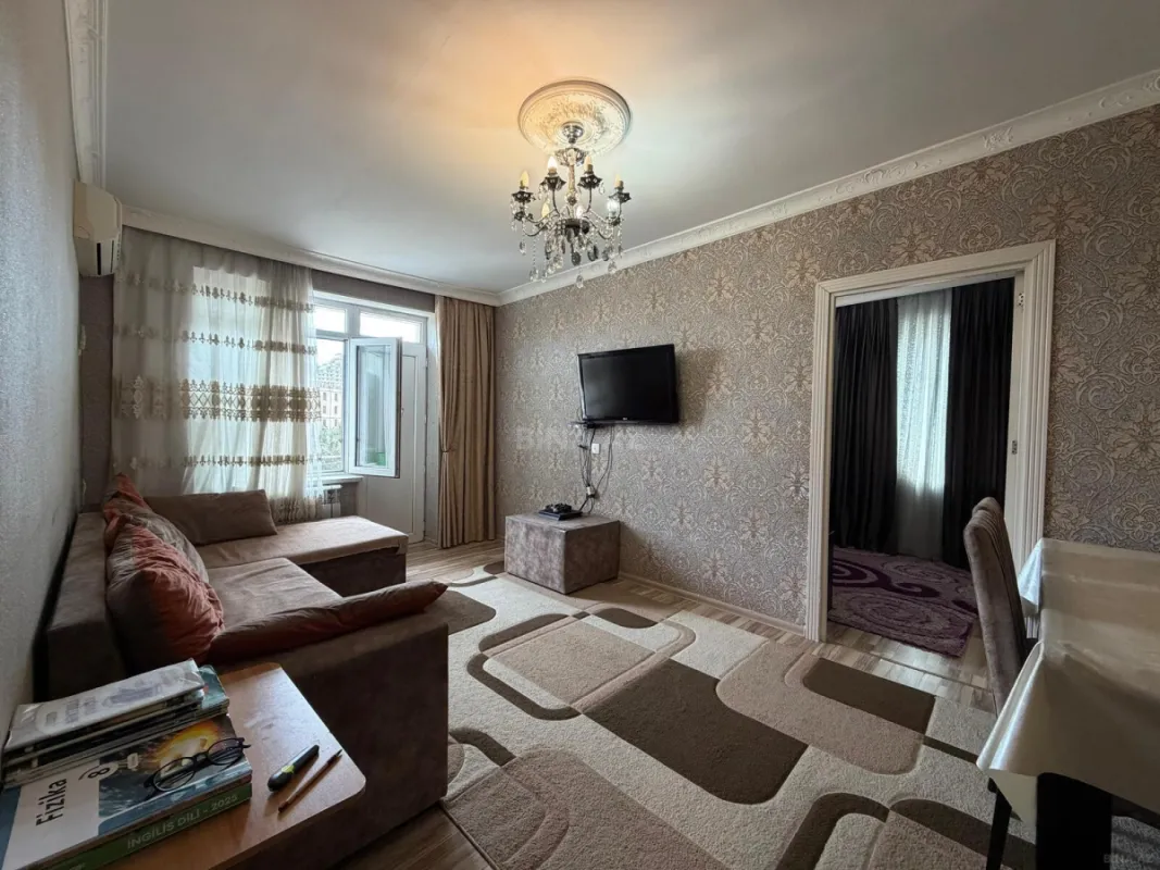 Satılır 2 otaqlı mənzil 55 m²