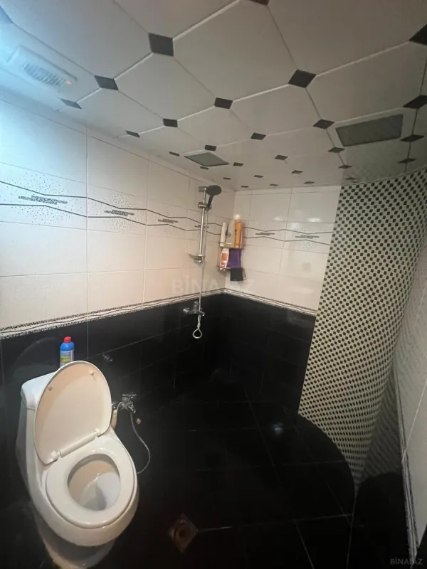 Satılır 2 otaqlı mənzil 75 m²
