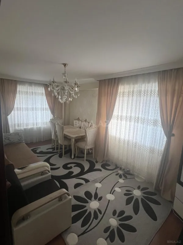 Satılır 2 otaqlı mənzil 75 m²